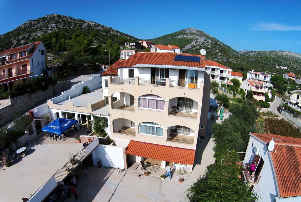 Apartments&Rooms Jelavic Seget Vranjica Dış mekan fotoğraf