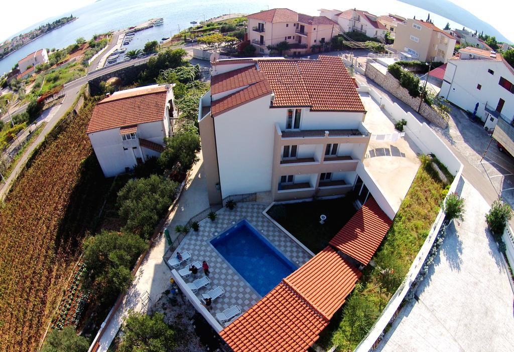 Apartments&Rooms Jelavic Seget Vranjica Dış mekan fotoğraf